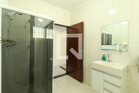 Casa à venda com 250m², 4 quartos e 4 vagasBanheiro da Suíte