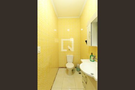 Casa à venda com 250m², 4 quartos e 4 vagasLavabo