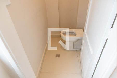 Apartamento à venda com 70m², 2 quartos e 1 vagaBanheiro de serviço