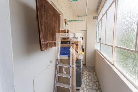 Apartamento para alugar com 63m², 2 quartos e 3 vagas Apartamento para alugar com 63m², 2 quartos e 3 vagasVaranda