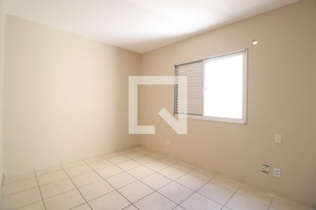 Quarto 1 de apartamento para alugar com 3 quartos, 110m² em Centro, Uberlândia