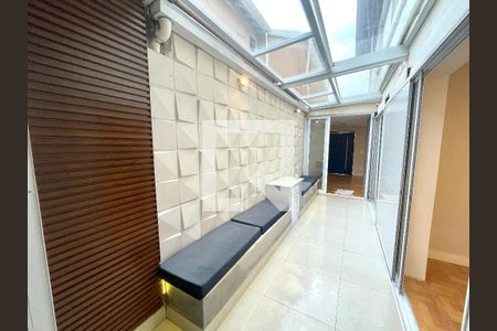 Casa à venda com 144m², 2 quartos e 2 vagasÁrea comum coberta