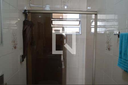 Casa à venda com 120m², 2 quartos e 1 vagaBanheiro