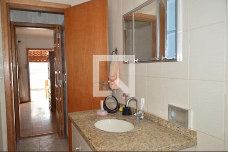 Casa à venda com 120m², 2 quartos e 1 vagaBanheiro