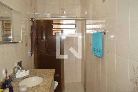 Casa à venda com 120m², 2 quartos e 1 vagaBanheiro