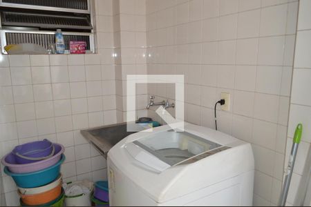 Casa à venda com 120m², 2 quartos e 1 vagaÁrea de Serviço