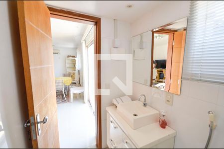 Apartamento para alugar com 130m², 1 quarto e 2 vagas Apartamento para alugar com 130m², 1 quarto e 2 vagasBanheiro 2