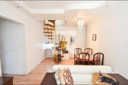 Apartamento para alugar com 130m², 1 quarto e 2 vagas Apartamento para alugar com 130m², 1 quarto e 2 vagasSala