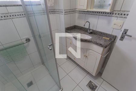 Apartamento à venda com 67m², 2 quartos e 1 vagaBanheiro Social