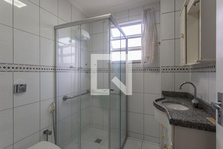 Apartamento à venda com 67m², 2 quartos e 1 vagaBanheiro Social