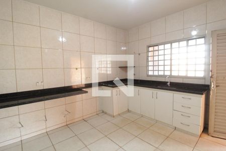 Casa para alugar com 250m², 1 quarto e 3 vagasCozinha