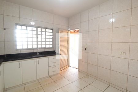 Casa para alugar com 250m², 1 quarto e 3 vagasCozinha