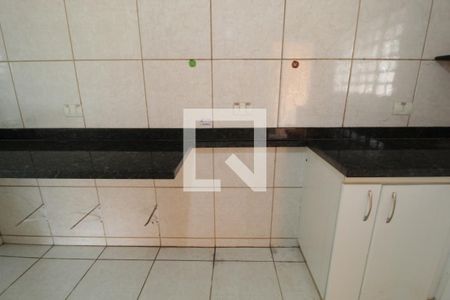 Casa para alugar com 250m², 1 quarto e 3 vagasCozinha