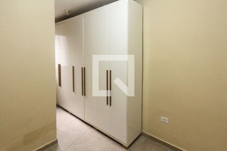 Casa de condomínio para alugar com 28m², 1 quarto e sem vagaSala/Quarto