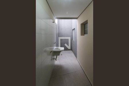 Casa de condomínio para alugar com 28m², 1 quarto e sem vagaÁrea de Serviço