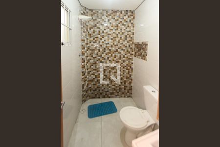 Casa de condomínio para alugar com 28m², 1 quarto e sem vagaBanheiro