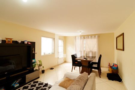 Sala de casa à venda com 2 quartos, 76m² em Vila Gustavo, São Paulo