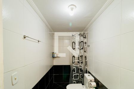 Casa à venda com 76m², 2 quartos e 1 vaga Casa à venda com 76m², 2 quartos e 1 vagaBanheiro