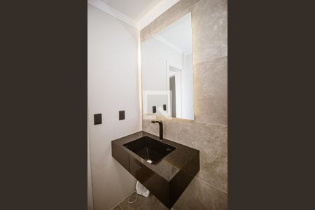 Casa à venda com 132m², 3 quartos e 2 vagasBanheiro/Suíte