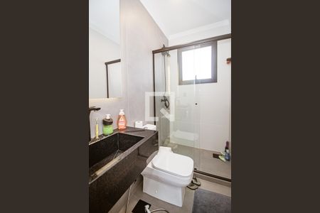 Casa à venda com 132m², 3 quartos e 2 vagasBanheiro/Suíte