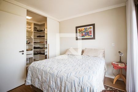 Casa à venda com 132m², 3 quartos e 2 vagasSuíte