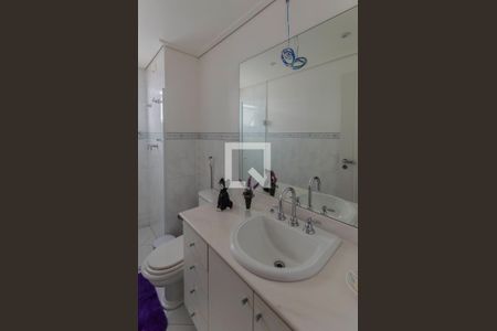 Apartamento à venda com 320m², 4 quartos e 5 vagasBanheiro da Suíte 2