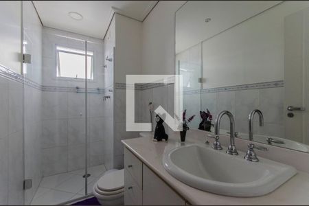 Apartamento à venda com 320m², 4 quartos e 5 vagasBanheiro da Suíte 2