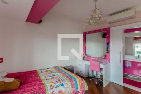 Apartamento à venda com 320m², 4 quartos e 5 vagasSuíte 1