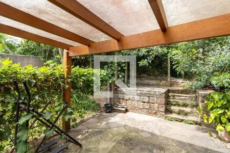 Casa à venda com 148m², 3 quartos e 3 vagas Casa à venda com 148m², 3 quartos e 3 vagasQuintal