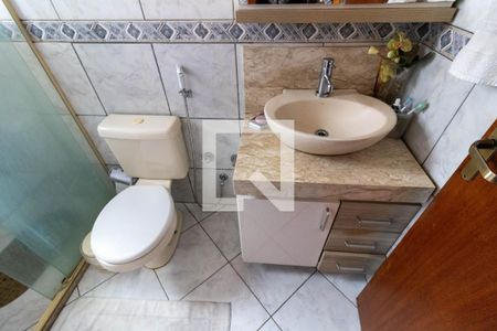 Casa à venda com 148m², 3 quartos e 3 vagas Casa à venda com 148m², 3 quartos e 3 vagasBanheiro da Suíte