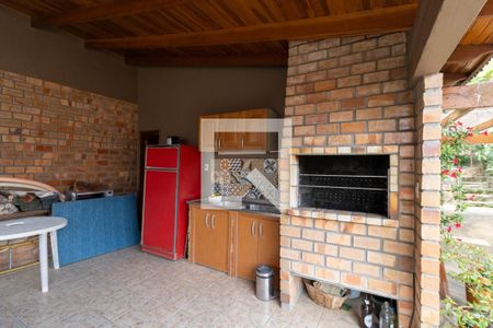 Casa à venda com 148m², 3 quartos e 3 vagas Casa à venda com 148m², 3 quartos e 3 vagasChurrasqueira