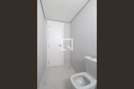 Apartamento à venda com 95m², 2 quartos e 2 vagas Apartamento à venda com 95m², 2 quartos e 2 vagasBanheiro