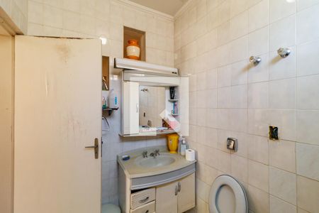 Casa para alugar com 359m², 3 quartos e 3 vagas Casa para alugar com 359m², 3 quartos e 3 vagasBanheiro de Serviço