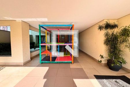 Apartamento à venda com 85m², 2 quartos e 2 vagasÁrea comum - Playground