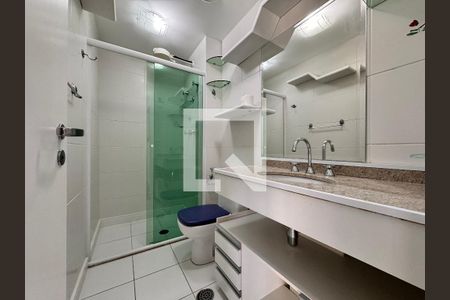Apartamento à venda com 85m², 2 quartos e 2 vagasBanheiro