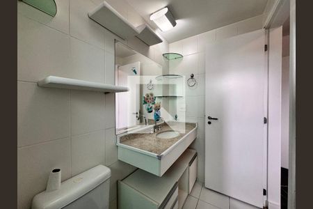 Apartamento à venda com 85m², 2 quartos e 2 vagasBanheiro da Suíte