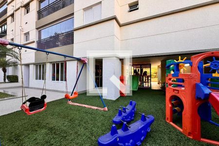 Apartamento à venda com 85m², 2 quartos e 2 vagasÁrea comum - Playground