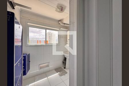 Apartamento à venda com 85m², 2 quartos e 2 vagasLavanderia