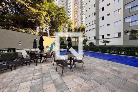 Apartamento à venda com 85m², 2 quartos e 2 vagasÁrea comum - Piscina