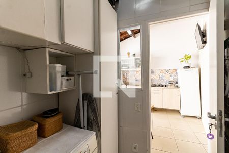 Casa à venda com 162m², 3 quartos e 4 vagasÁrea de Serviço