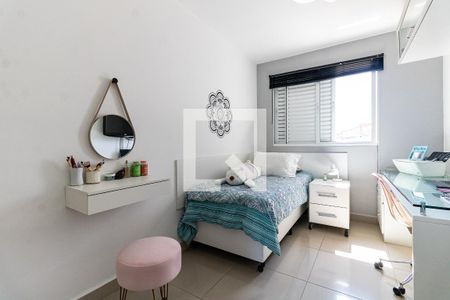 Casa à venda com 162m², 3 quartos e 4 vagasSuíte 2