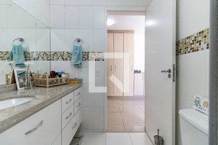 Casa à venda com 162m², 3 quartos e 4 vagasBanheiro da Suíte 1