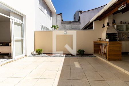 Casa à venda com 162m², 3 quartos e 4 vagasQuintal