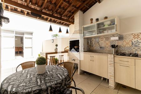 Casa à venda com 162m², 3 quartos e 4 vagasÁrea da Churrasqueira