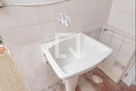 Casa à venda com 300m², 4 quartos e 2 vagasCasa 2 - Lavanderia