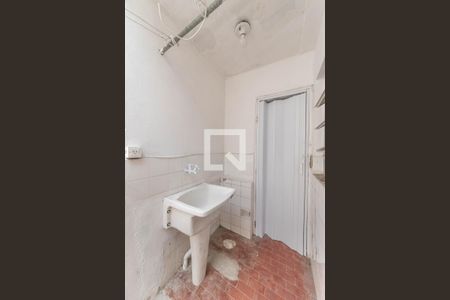 Casa à venda com 300m², 4 quartos e 2 vagasCasa 2 - Lavanderia