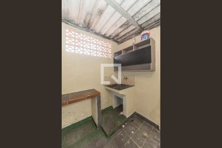 Casa à venda com 300m², 4 quartos e 2 vagasLavanderia