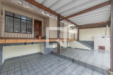 Casa à venda com 300m², 4 quartos e 2 vagasGaragem