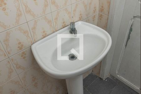 Casa à venda com 300m², 4 quartos e 2 vagasEdícula - Banheiro