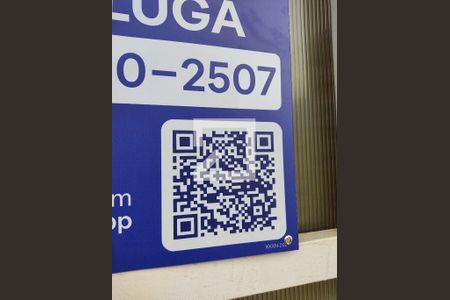 Casa à venda com 200m², 4 quartos e 4 vagas Casa à venda com 200m², 4 quartos e 4 vagasplaquinha qr